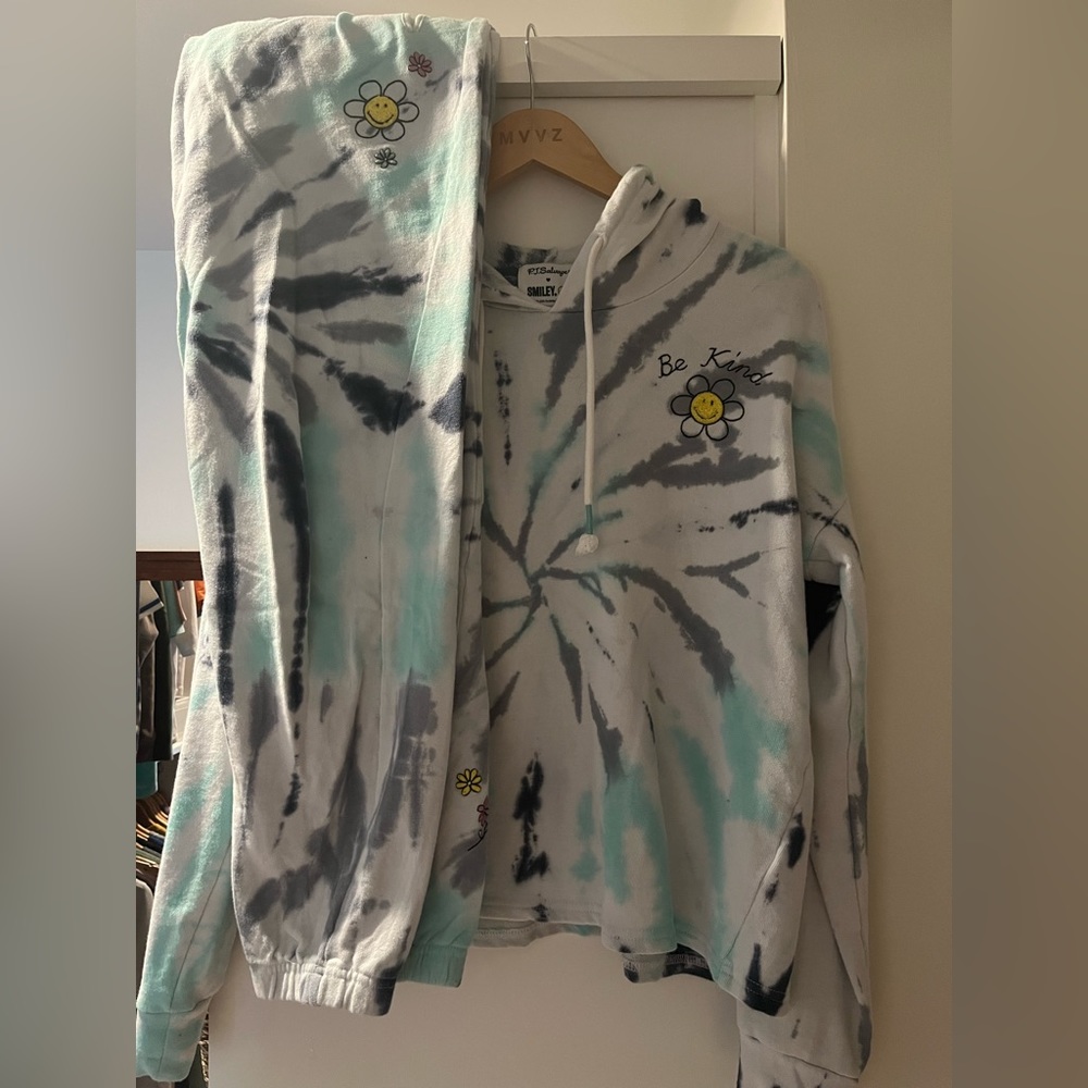 PJ Salvage Matching Tie Dye Lounge Set